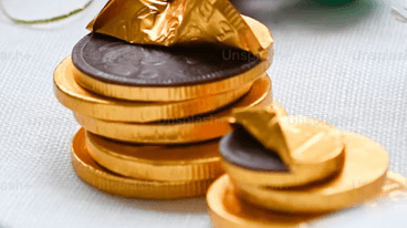 Chocolate gelt coins