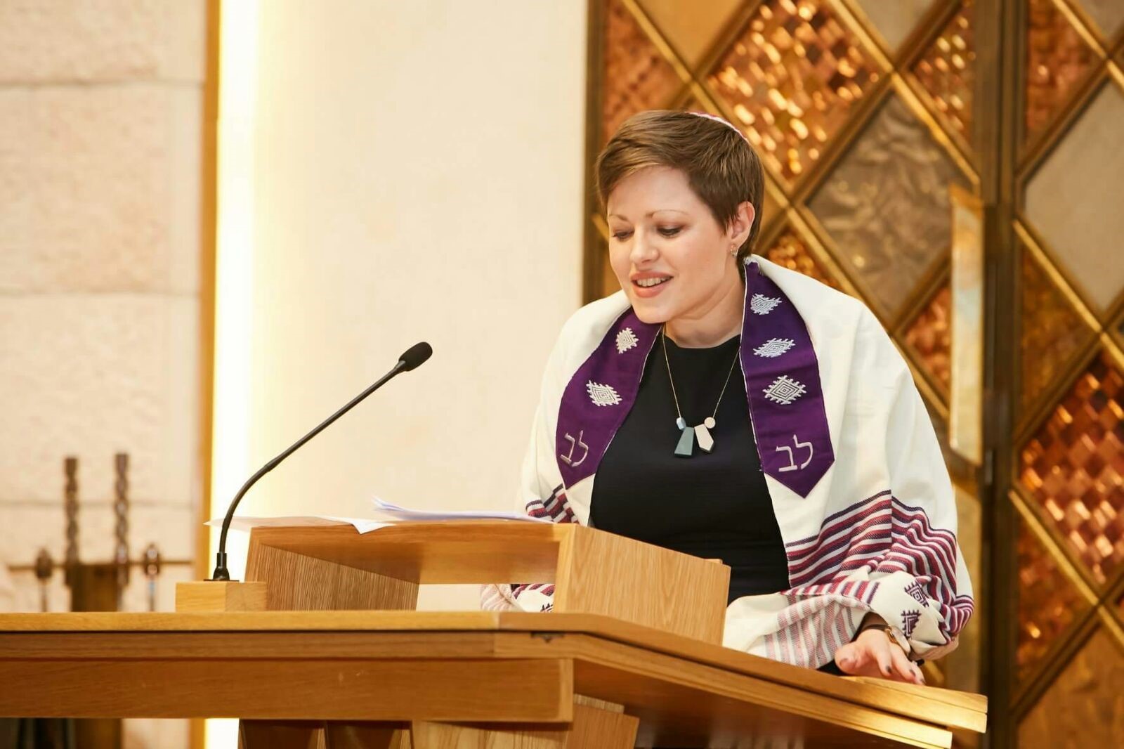 Rabbi Robyn Ashworth-Steen