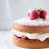 Flora_Vegan_Victoria_Sponge_Cake_1_50